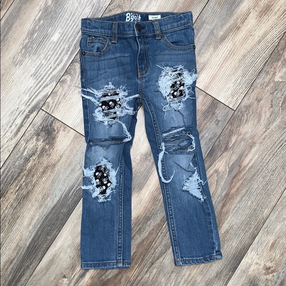 Toddler skinny jeans